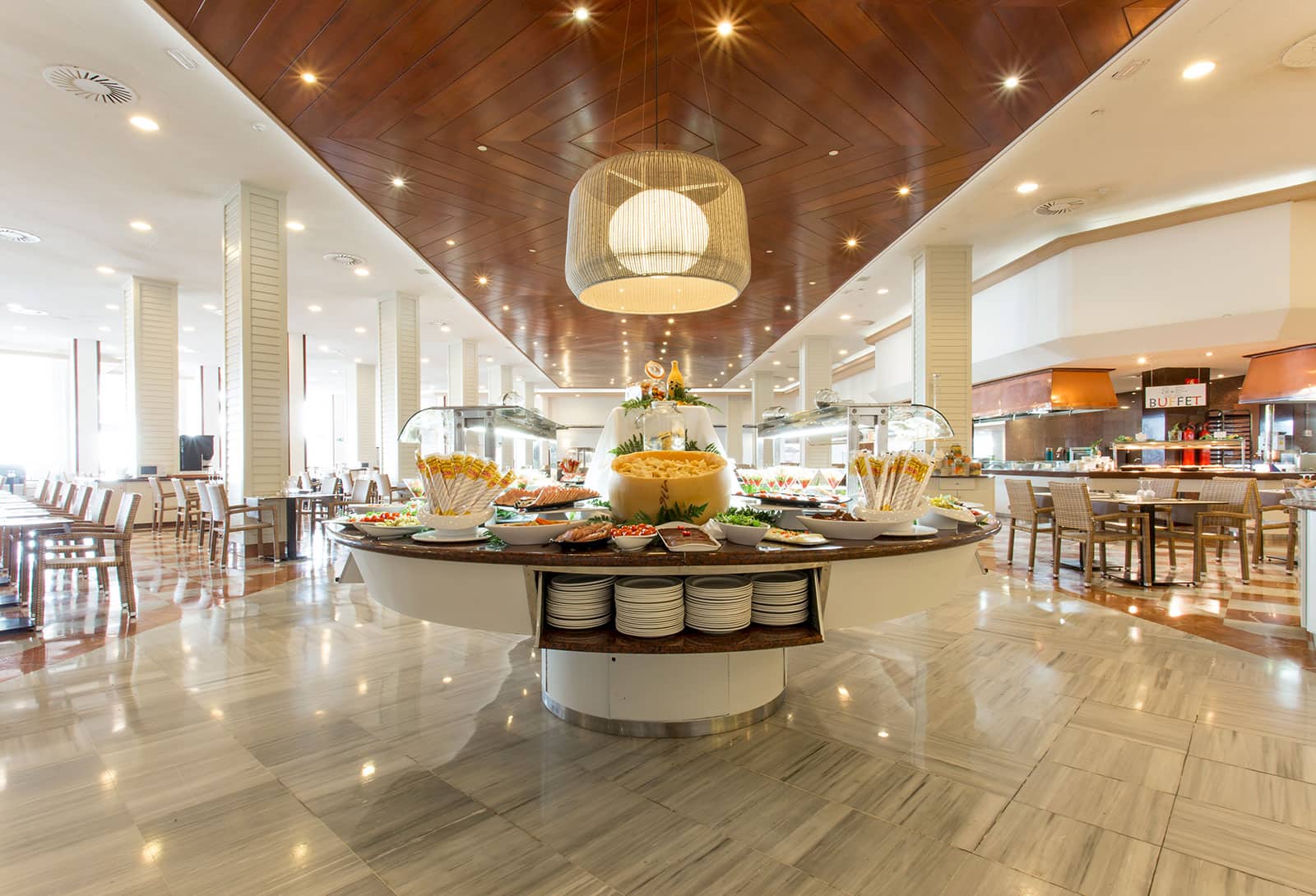 Buffet, Be Live Experience Playa La Arena Buffet, Be Live Experience Playa La Arena